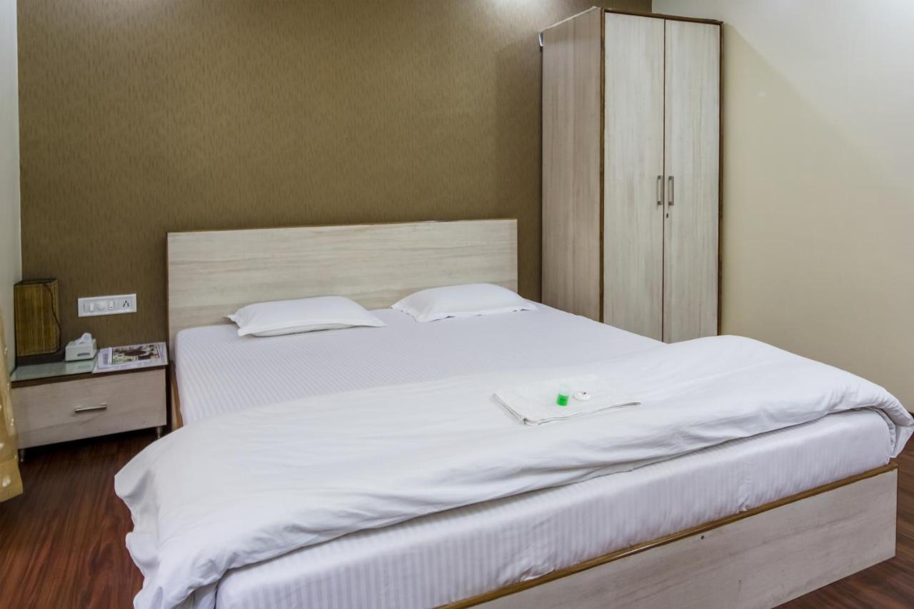 Apple Tree Apartments Koregaon Park Pune Zewnętrze zdjęcie