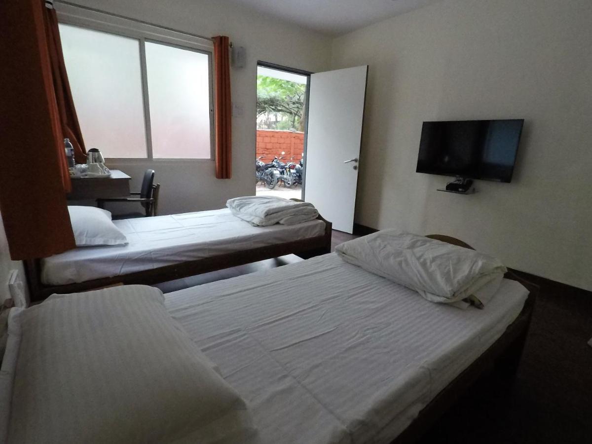 Apple Tree Apartments Koregaon Park Pune Zewnętrze zdjęcie